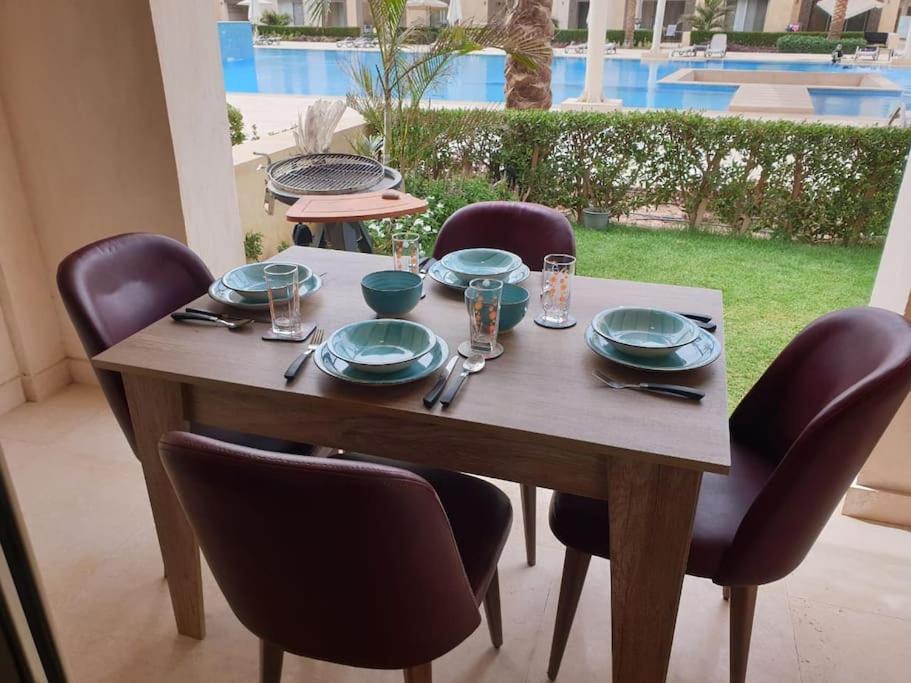 Mangroovy - Delicate 1br Ground Floor By The Pool Appartement