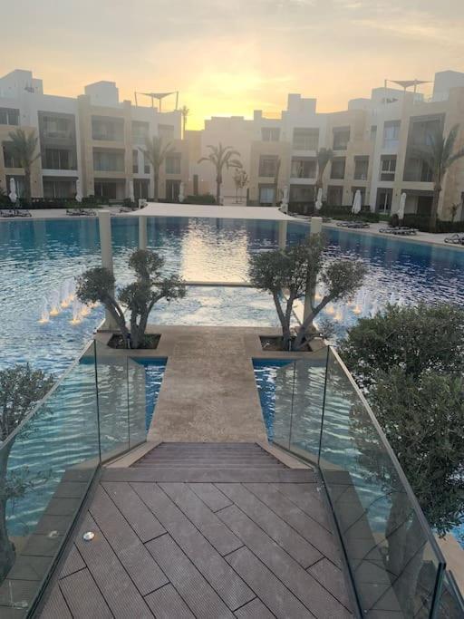 Appartement Mangroovy - Delicate 1br Ground Floor By The Pool *
